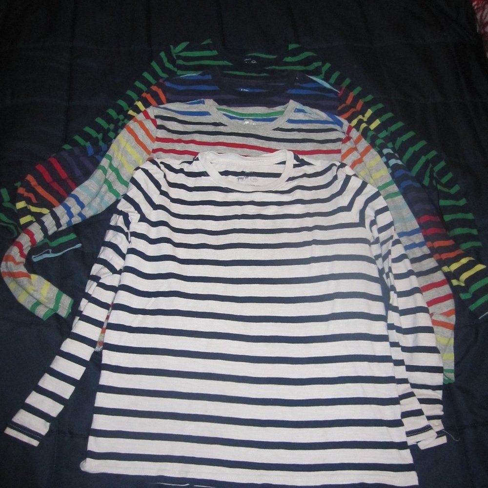 4 long sleeves tees